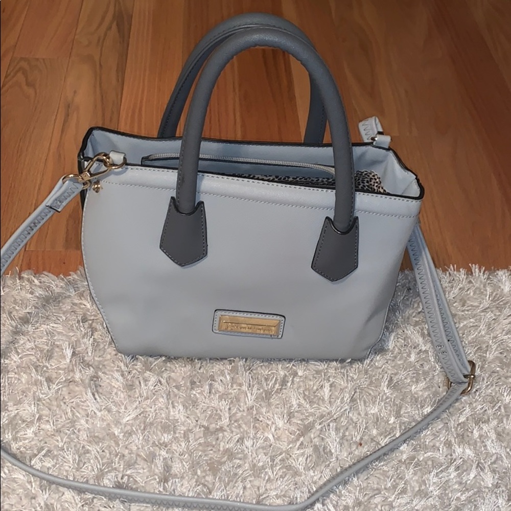 grey purse
